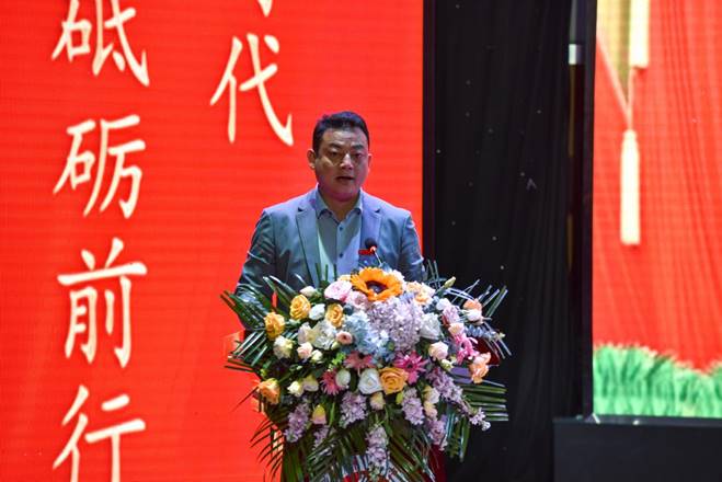 开幕式魏晓林发言1 徐锐聪摄