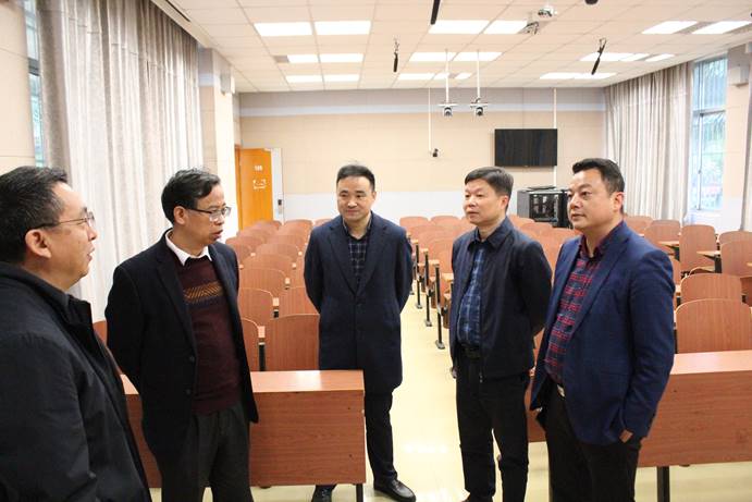 计算机学院